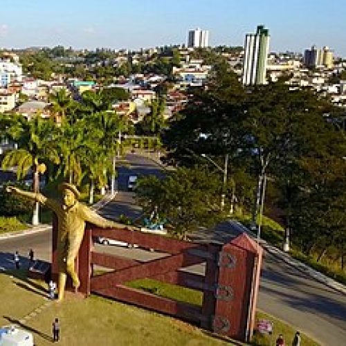 Monumento_do_Menino_da_Porteira_