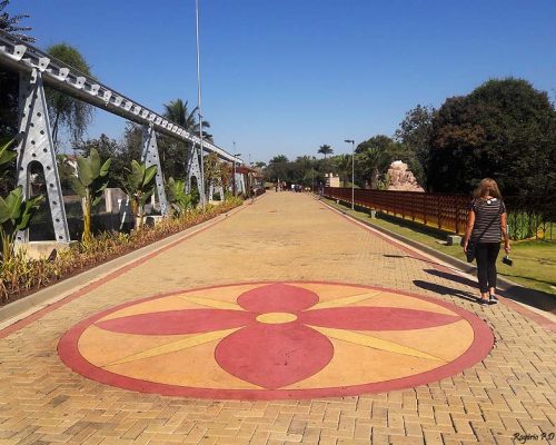 caminho-do-rosario-em-aparecida-cenario-16-25